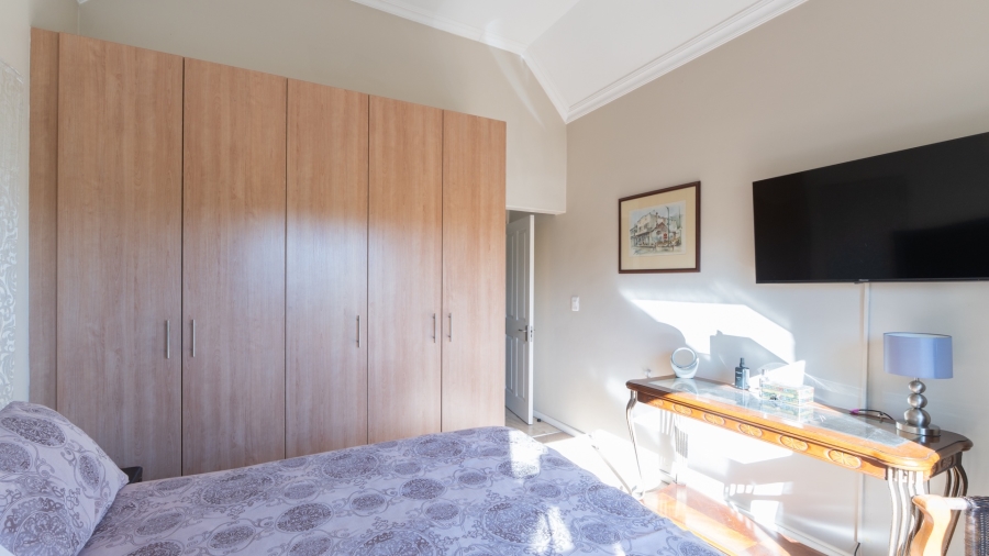 3 Bedroom Property for Sale in Boschenmeer Golf Country Estate Western Cape